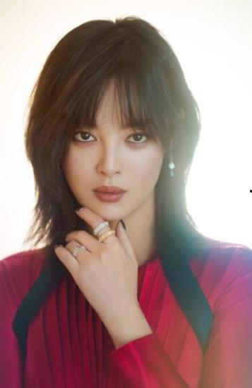 狗仔爆料娱乐圈文女主叫什么,娱乐圈文女主揭秘，她是谁？